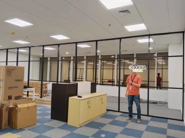 partisi aluminium kaca kantor