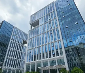 Curtain wall